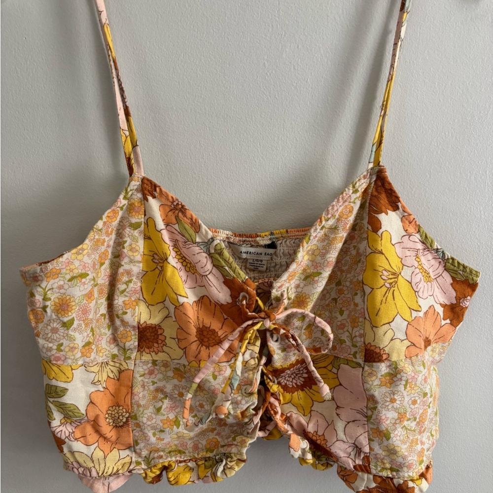 5/35$ or 10/60$

American Eagle Outfitters Floral Patterned Top